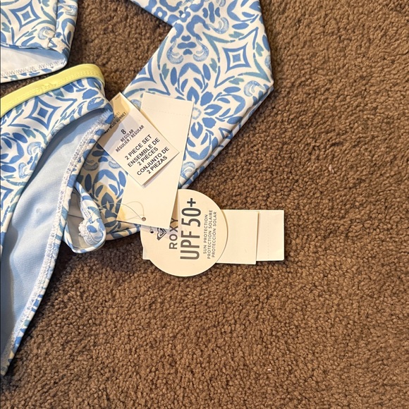 Kids Swim Set Girls Size 8- Blue Patterned NWT - Picture 2 of 4
